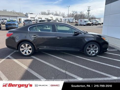 Used 2013 Buick LaCrosse Premium image 3
