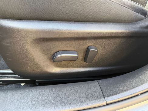 Used 2025 Nissan Altima 2.5 SV image 22