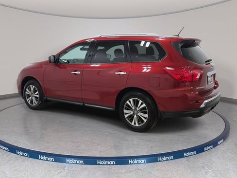 Used 2017 Nissan Pathfinder SL w/ SL Premium Package image 8