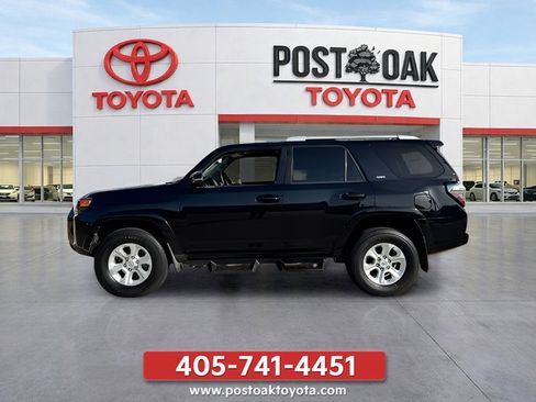 Used 2018 Toyota 4Runner SR5 Premium AWD/4WD image 3