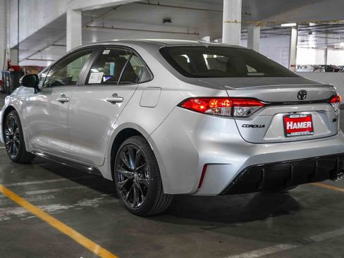 New 2026 Toyota Corolla SE image 7