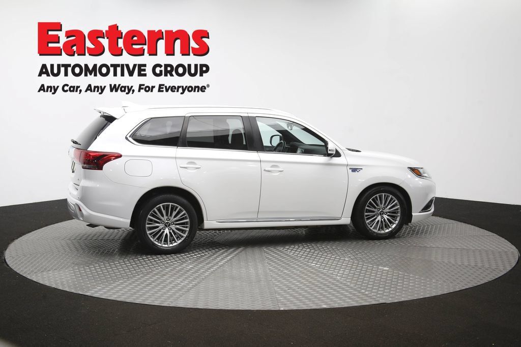 Used 2020 Mitsubishi Outlander SEL AWD/4WD image 45