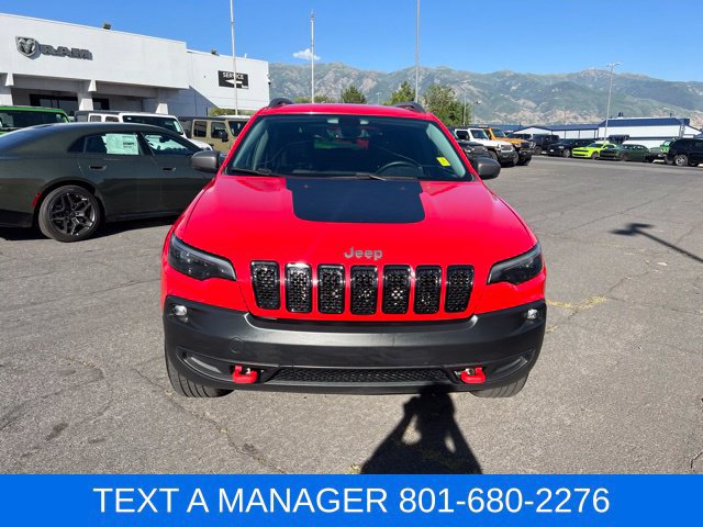 Used 2019 Jeep Cherokee Trailhawk AWD/4WD image 10