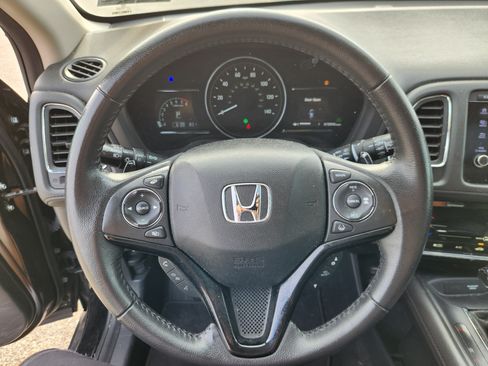 Used 2022 Honda HR-V EX-L image 8