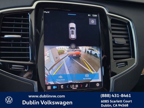 Used 2023 Volvo XC90 T8 Plus image 16