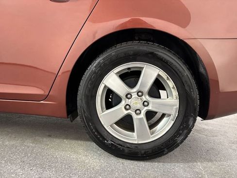 Used 2012 Chevrolet Cruze LT image 5