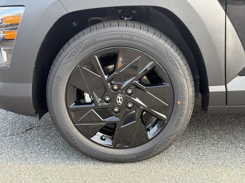New 2027 Hyundai Kona SEL Sport FWD image 13