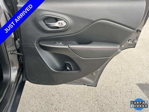 Used 2020 Jeep Cherokee Trailhawk w/ Cold Weather Group AWD/4WD image 20