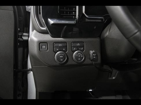 Certified 2025 Chevrolet Silverado 1500 RST w/ Protection Package AWD/4WD image 7