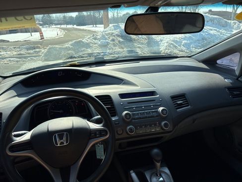 Used 2011 Honda Civic LX image 40