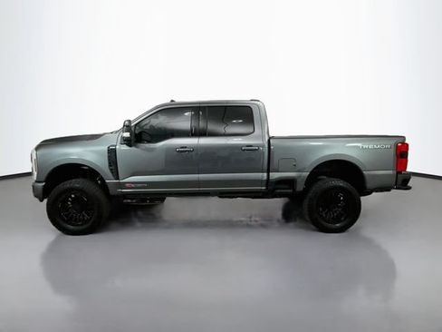 Used 2024 Ford F250 Lariat w/ Tremor Off-Road Package AWD/4WD image 4