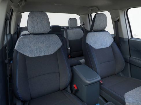 New 2025 Ford Maverick XLT w/ Equipment Group 301A image 34