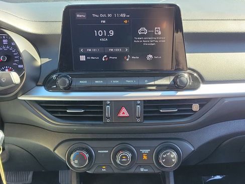 Used 2023 Kia Forte LXS w/ LXS Technology Package image 25