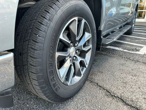 Used 2023 Chevrolet Silverado 1500 LT w/ Protection Package RWD image 9