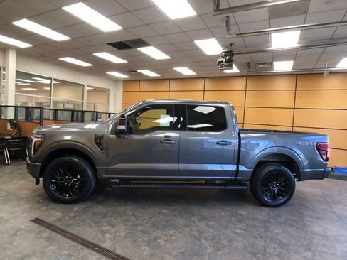 New 2025 Ford F150 Lariat w/ Equipment Group 502A High image 4