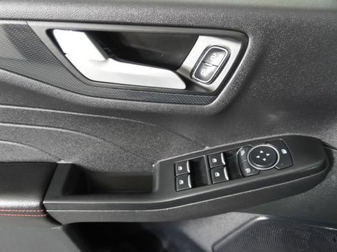 Used 2025 Ford Escape ST-Line FWD image 20