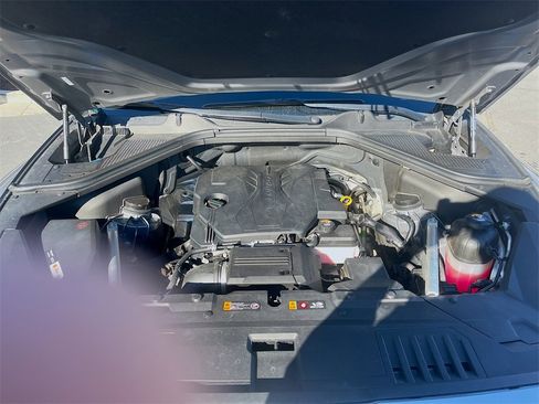 Used 2022 Genesis GV80 2.5T w/ Prestige Package 04 image 33