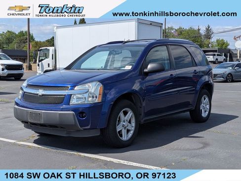 Used 2005 Chevrolet Equinox LT w/ Preferred Equipment Group AWD/4WD image 1