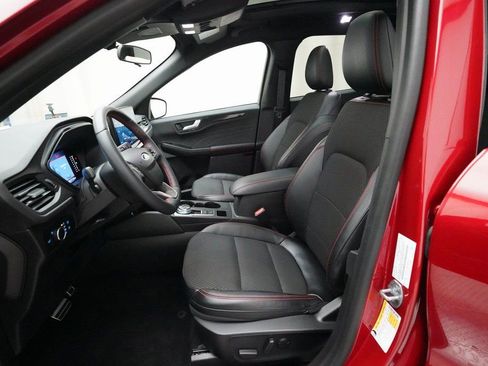 Used 2023 Ford Escape ST-Line w/ Tech Pack #1 image 7