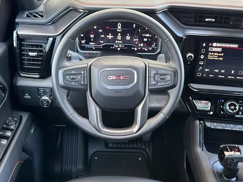 Used 2025 GMC Sierra 1500 AT4 AWD/4WD image 15