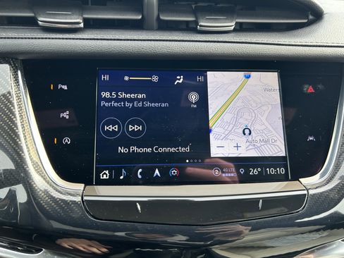 Used 2024 Cadillac XT6 Sport w/ Technology Package image 12