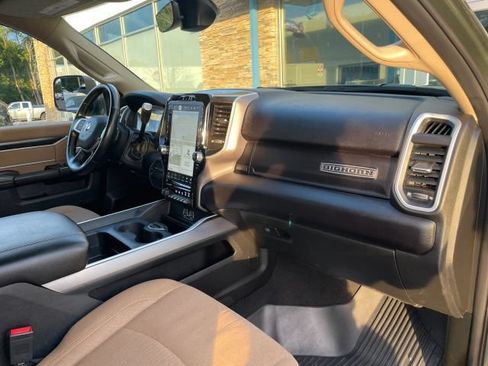 Used 2022 RAM 2500 Big Horn w/ Level B Equipment Group AWD/4WD image 35