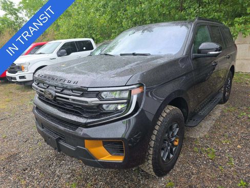 Used 2025 Ford Expedition Tremor AWD/4WD image 1