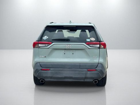 Used 2019 Toyota RAV4 XLE w/ Convenience Package AWD/4WD image 6