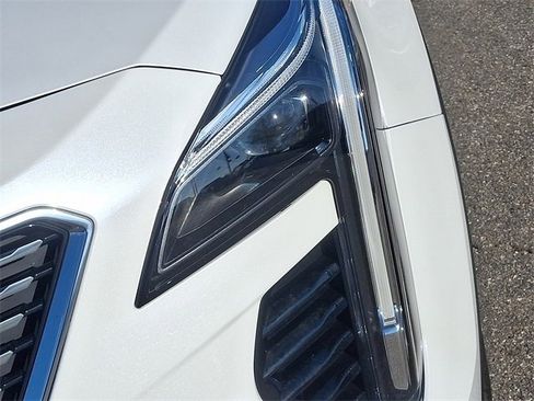 Certified 2023 Cadillac XT4 Premium Luxury w/ Technology Package image 9