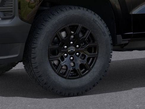 New 2026 Chevrolet Colorado W/T w/ WT Custom Package AWD/4WD image 9