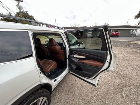 Used 2020 Subaru Ascent Touring image 21