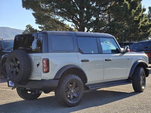 New 2025 Ford Bronco Outer Banks image 5