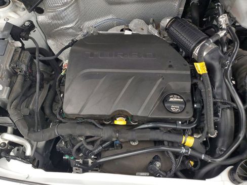 Used 2025 Buick Envista Preferred image 8