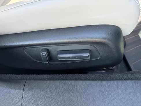 Used 2025 Honda Accord Touring image 17