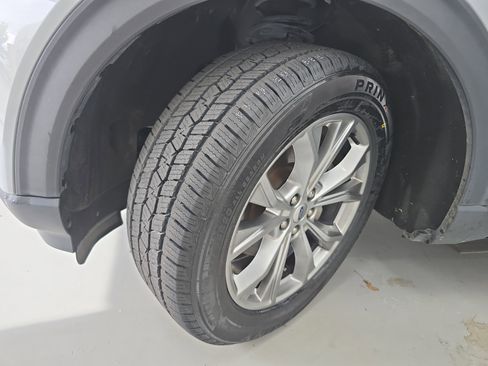 Used 2020 Ford Explorer XLT w/ Equipment Group 202A image 33