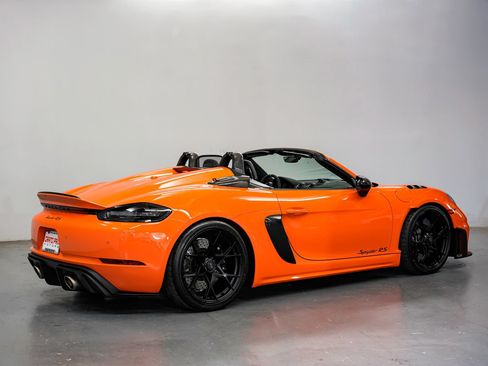 Used 2024 Porsche 718 Boxster Spyder RS RWD image 3