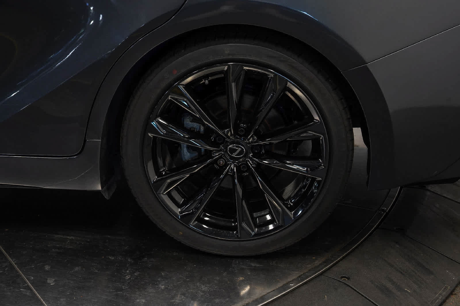 Used 2025 Lexus IS 350 F Sport w/ Accessory Package 2 RWD image 10