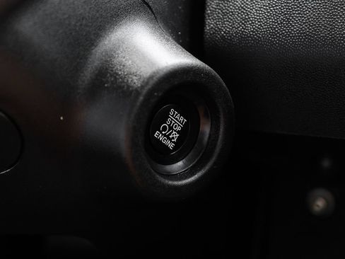Used 2023 RAM ProMaster 2500 FWD image 18