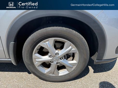 Used 2025 Honda HR-V LX image 4