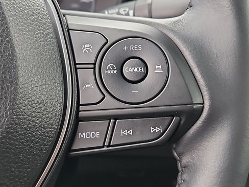 Used 2023 Toyota Corolla SE w/ Carpet Mat Package (TMS) image 25