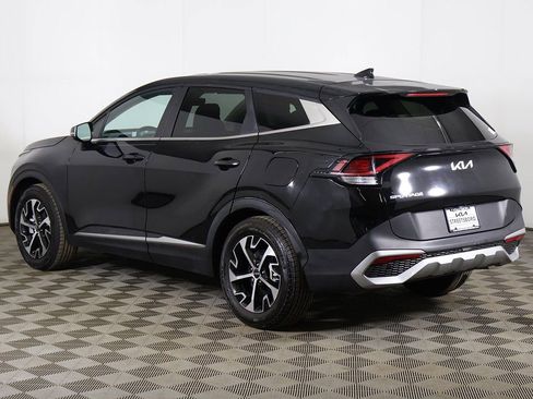 Used 2023 Kia Sportage EX image 9