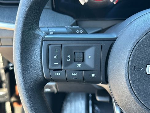 New 2026 Nissan Kicks S image 25