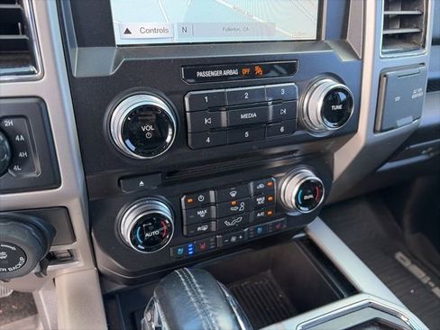 Used 2018 Ford F150 Lariat w/ Equipment Group 502A Luxury image 21