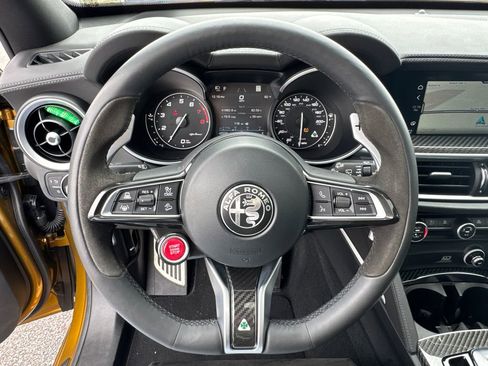 Used 2023 Alfa Romeo Stelvio Quadrifoglio w/ Active Assist Plus Package image 32