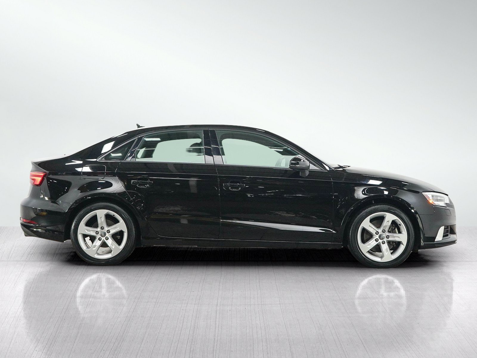 Used 2018 Audi A3 2.0T Premium w/ Sport Package AWD/4WD image 6