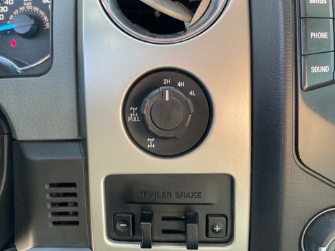 Used 2013 Ford F150 XLT w/ Luxury Equipment Group AWD/4WD image 18