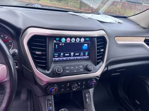 Used 2019 GMC Acadia Denali w/ Technology Package image 24