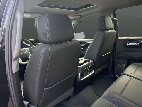 Used 2024 GMC Sierra 1500 Denali image 31