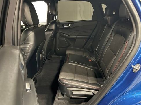 Certified 2023 Ford Escape ST-Line w/ Tech Pack #1 AWD/4WD image 30