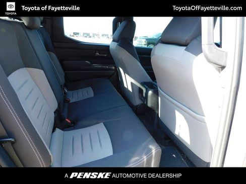 Used 2024 Toyota Tacoma TRD Off-Road image 5